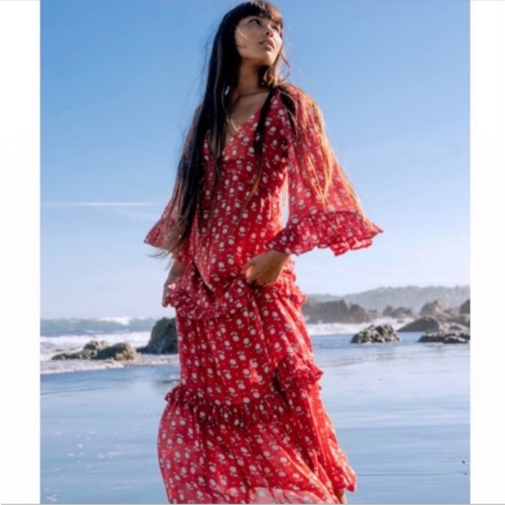 Billabong Time After Time Tiered Red Maxi w/White Daisies US Sz XS/2, Aus Sz S/8